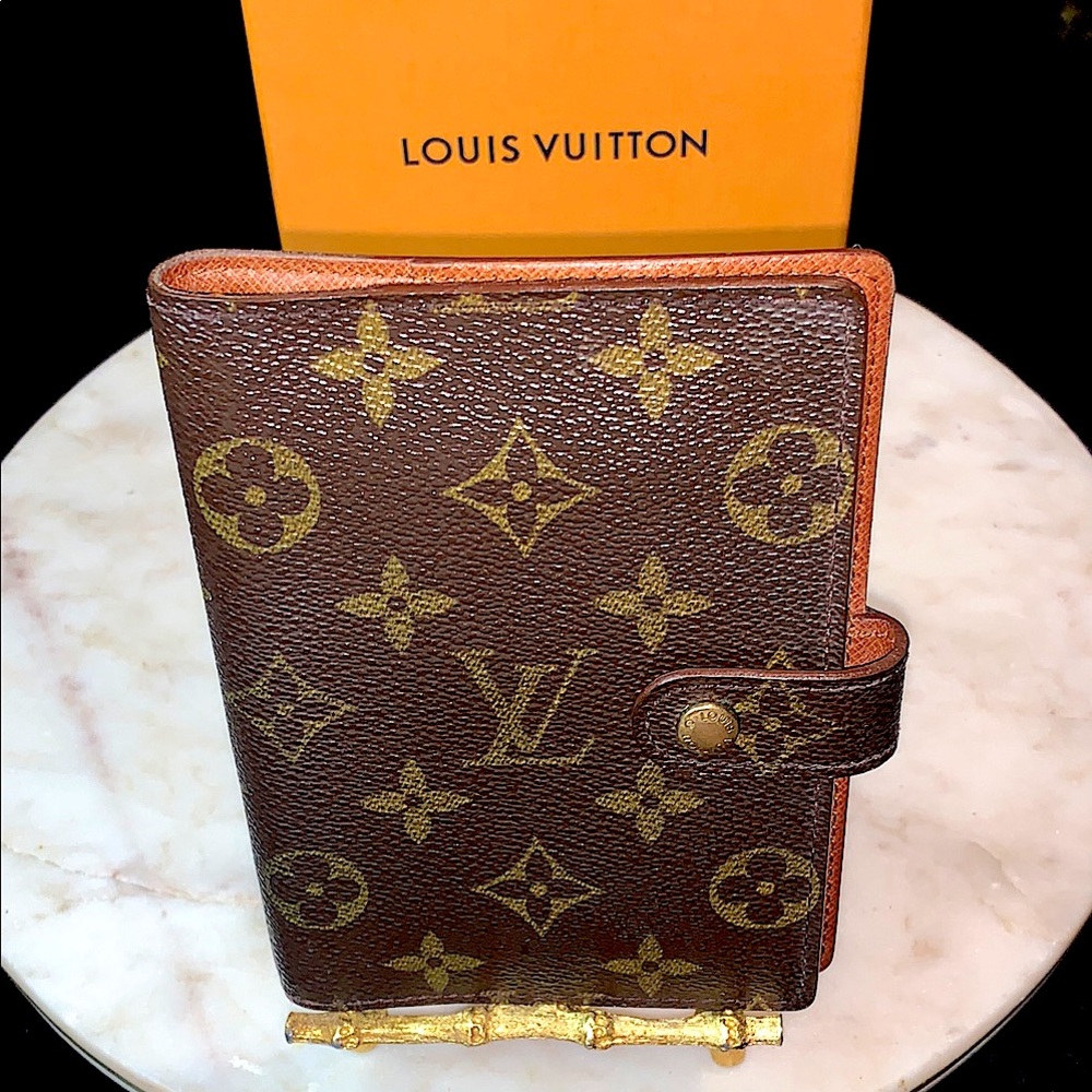 LOUIS VUITTON MONOGRAM AGENDA PM VINTAGE PASSPORT
